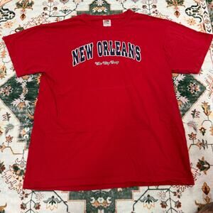 Vintage 2000s Y2K Fruit Of The Loom New Orleans Red T-Shirt Men's Size L